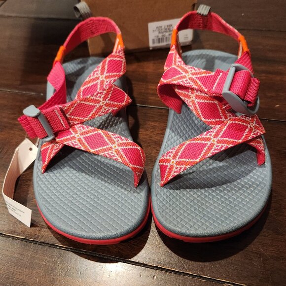 NWT Kids Chacos z/1 EcoTread Size 2 - Picture 1 of 5
